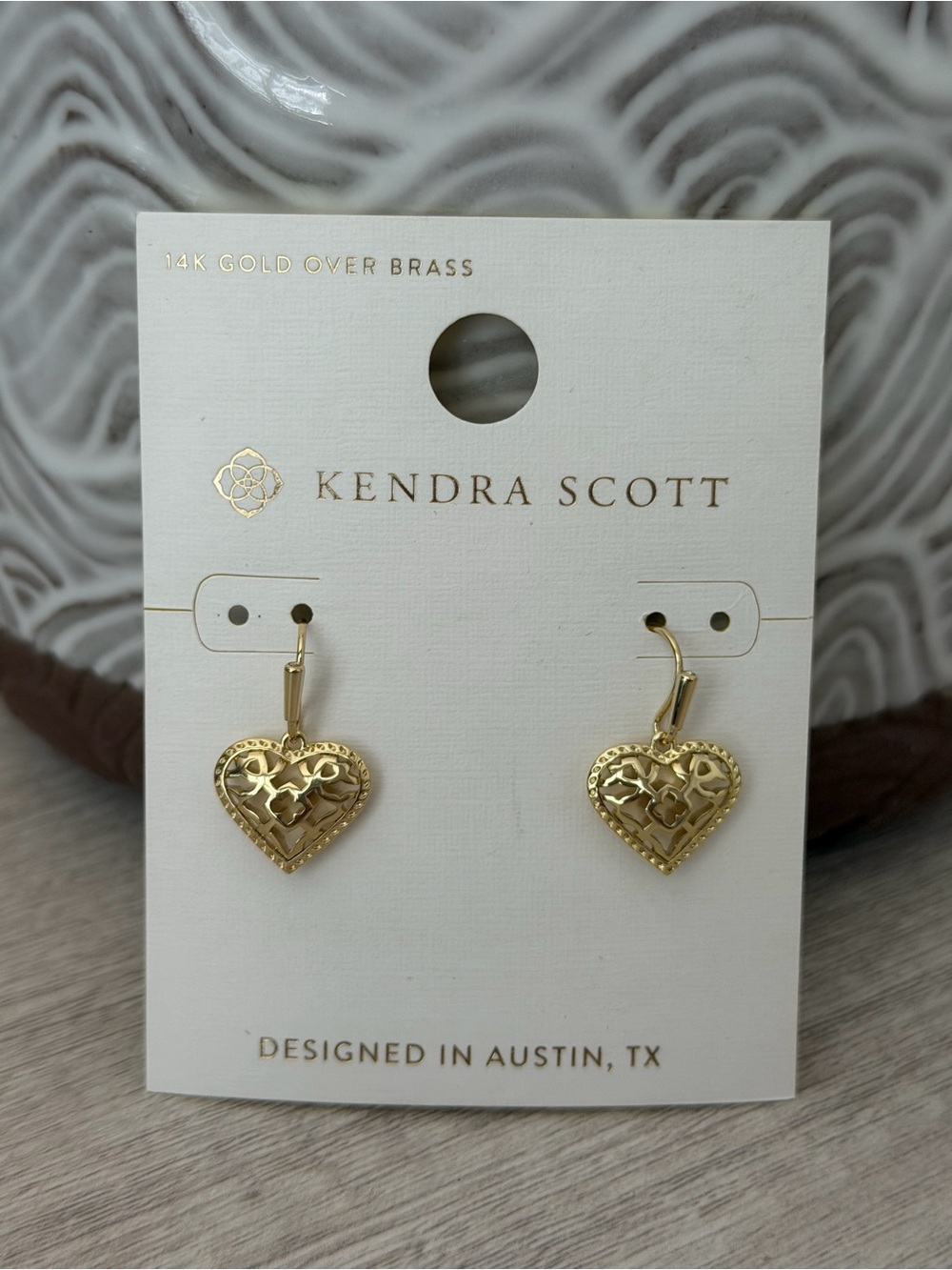 Kendra Scott Gold Heart Filigree Dangle Earrings